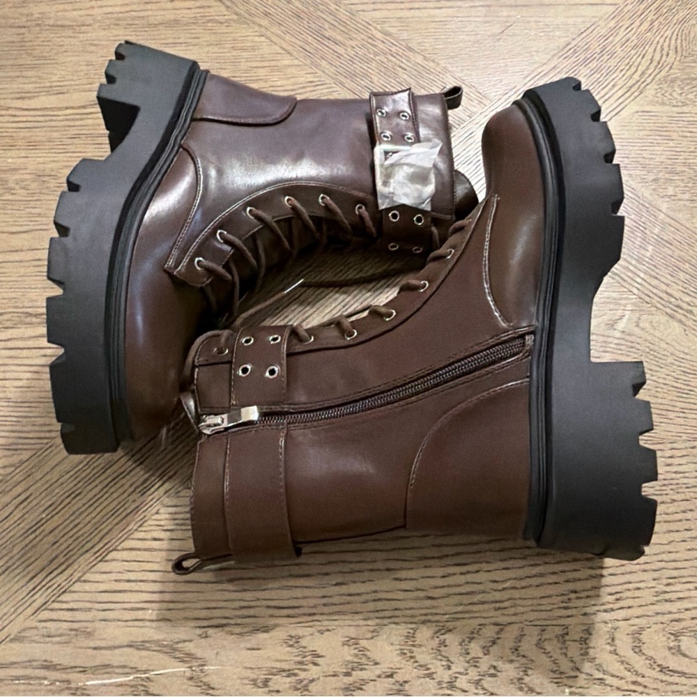 NEWBELLA Combat Boots For Women Lace Up Platform Ankle Booties Size 8 - Picture 5 of 5